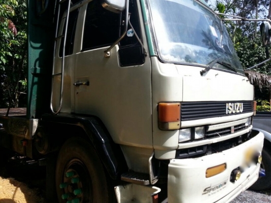 รถอีซูซุ 10 ล้อ พื้นเรียบ เปลื่ยนเครื่อง 230 แรงม้า. สนใจติดต่อ 081 - 6079515 รถอีซูซุ 10 ล้อ พื้นเรียบ เปลื่ยนเครื่อง 230 แรงม้า. สนใจติดต่อ 081 - 6079515