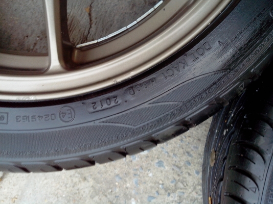 ขายแม็กขอบ16พร้อมยาง 4รู100 et38 deeston ปี12 ขายแม็กขอบ16พร้อมยาง 4รู100 et38 deeston ปี12