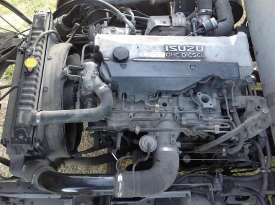 ขายด่วน !! NQR150 รถห้างปี46 ยาว5.5m สภาพพร้อมใช้