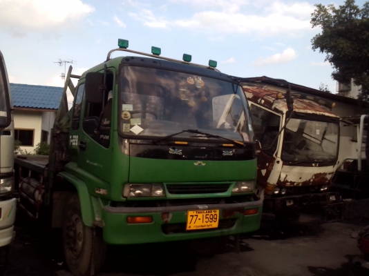 ขายรถ10ล้อติดแก๊สเครื่อง195แรง