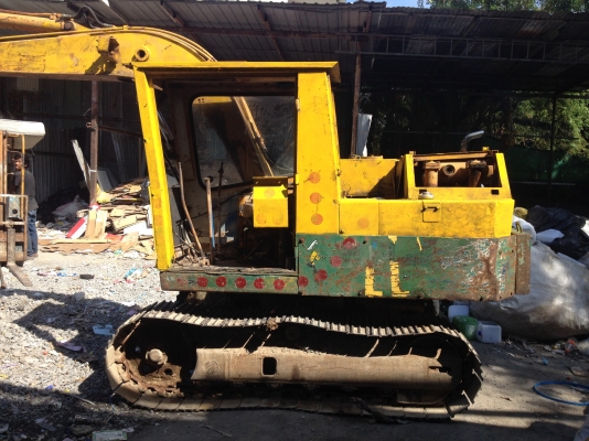 ขายด่วน KOMATSU 10HT เครื่องดี ปั๊มแรง พร้อมใช้งานค่ะ