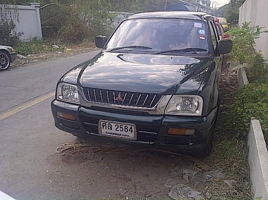 ขอขายวันนี้วันเดียว ด่วนๆครับ ถูกมากเเล้ว สตาด้า 4 ประตู ขอขายวันนี้วันเดียว ด่วนๆครับ ถูกมากเเล้ว สตาด้า 4 ประตู