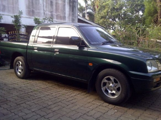 ขอขายวันนี้วันเดียว ด่วนๆครับ ถูกมากเเล้ว สตาด้า 4 ประตู ขอขายวันนี้วันเดียว ด่วนๆครับ ถูกมากเเล้ว สตาด้า 4 ประตู