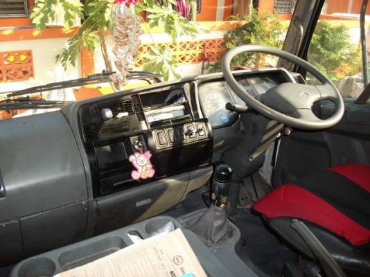 ขายรถบรรทุก 10 ล้อติดเครน 5 ตัน (รถเฮี๊ยบ)