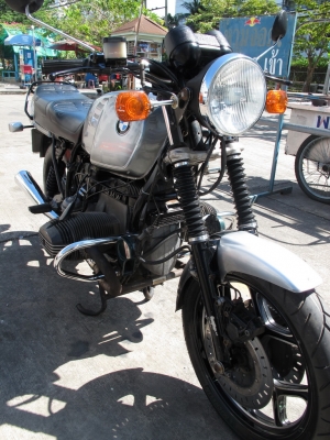 ดใจขายลูกรัก r100rs ปี90สภาพดีพร้อมใช้ สพมแท้ๆ เปิด 210000ต่อรองกันได้ครับ ดใจขายลูกรัก r100rs ปี90สภาพดีพร้อมใช้ สพมแท้ๆ เปิด 210000ต่อรองกันได้ครับ