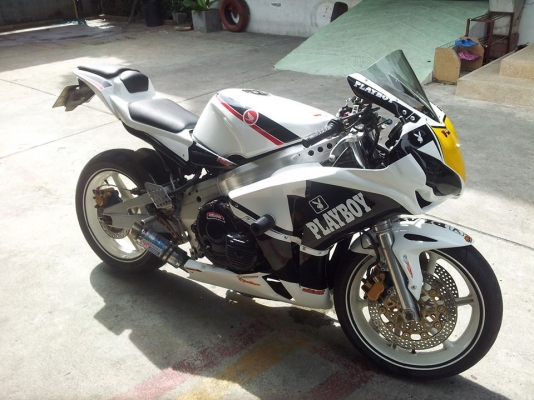 ขาย cbr400 y89 แฟริ่ง1000 ขาย cbr400 y89 แฟริ่ง1000