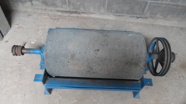 ขายลูกหินขัดขาวแบบนอน