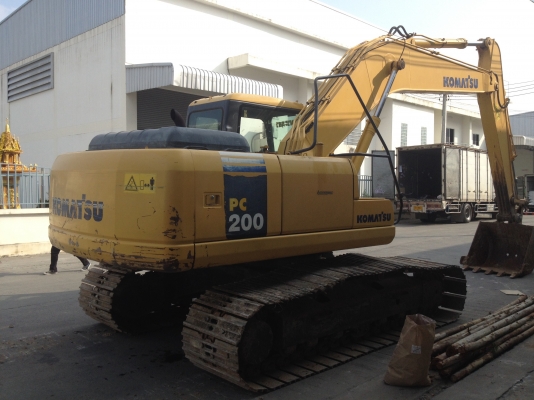 ขายด่วน!!! KOMATSU PC 200-7 ไมล์ 11,XXX สภาพสวยค่ะ พร้อมใช้งาน เอกสารใบแจ้งจำหน่าย ขายด่วน!!! KOMATSU PC 200-7 ไมล์ 11,XXX สภาพสวยค่ะ พร้อมใช้งาน เอกสารใบแจ้งจำหน่าย