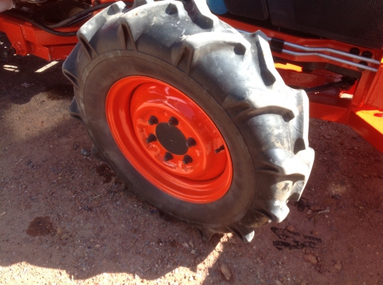 ปัญญาแทรคเตอร์มาแล้ว...จัดมาให้ครับ คูโบต้า L3408 พร้อมใบมีดตราช้าง เล่มทะเบียนพร้อม