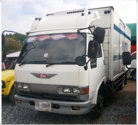 ฝากขาย รถบรรทุก 6ล้อ ตู้เย็น 2 บาน ยาว 5เมตร ยี่ห้อ HINO FB 120 แรงม้า ปี 39 ฝากขาย รถบรรทุก 6ล้อ ตู้เย็น 2 บาน ยาว 5เมตร ยี่ห้อ HINO FB 120 แรงม้า ปี 39