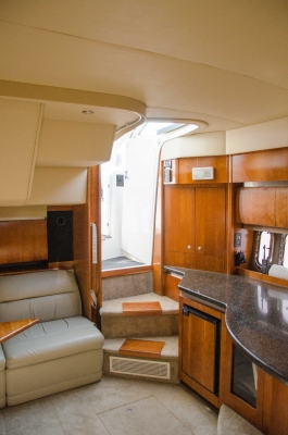 ขายเรือยอร์ช CRUISER 400 Express 43ฟุต ปี2005ครับ ราคาเบาๆครับ ขายเรือยอร์ช CRUISER 400 Express 43ฟุต ปี2005ครับ ราคาเบาๆครับ