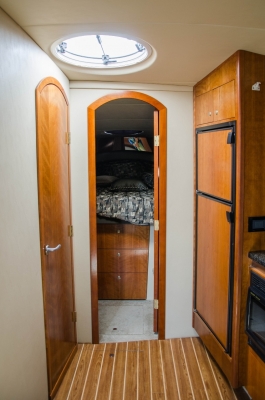 ขายเรือยอร์ช CRUISER 400 Express 43ฟุต ปี2005ครับ ราคาเบาๆครับ ขายเรือยอร์ช CRUISER 400 Express 43ฟุต ปี2005ครับ ราคาเบาๆครับ