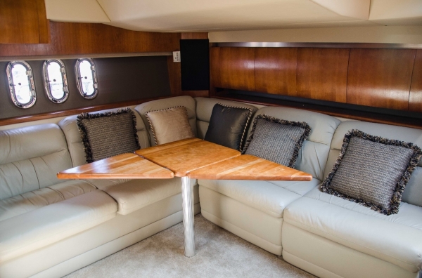 ขายเรือยอร์ช CRUISER 400 Express 43ฟุต ปี2005ครับ ราคาเบาๆครับ ขายเรือยอร์ช CRUISER 400 Express 43ฟุต ปี2005ครับ ราคาเบาๆครับ