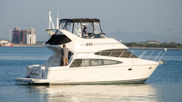 ขายเรือยอร์ช2ชั้น 39 ฟุต ปี2003ครับ