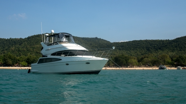 ขายเรือยอร์ช2ชั้น 39 ฟุต ปี2003ครับ