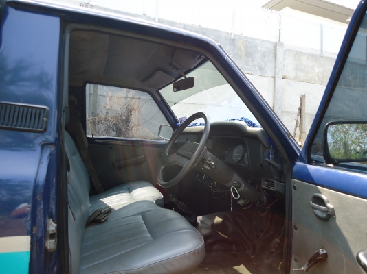 ขายมาสด้าแฟมิเลีย 1400 ติดแก๊ส LPG ช่วงล่างดี แอร์เย็น เล่มทะเบียนพร้อมโอน