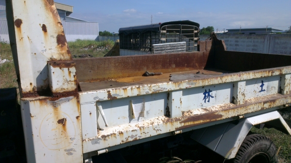 รถดั้มนอก สภาพสวยๆ เครื่อง180 แรง ราคาถูกมาก สุดคุ้ม รถดั้มนอก สภาพสวยๆ เครื่อง180 แรง ราคาถูกมาก สุดคุ้ม