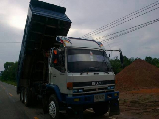 ขายคู่ รถ10ล้อ isuzu 240  สนใจติดต่อ. 080-1405528