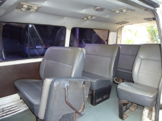 รถตู้ Toyota hiace ขับดี ประหยัด เอกสารพร้อมโอน รถตู้ Toyota hiace ขับดี ประหยัด เอกสารพร้อมโอน