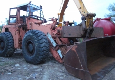 ขายรถตักล้อยาง TCM เครื่อง6สูบ เอวอ่อน ราคา 410,000บาท