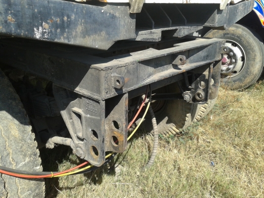 ขายลูกพ่วง 3 เพลา ดั้มเตี้ย คอกเกษตร ยาว 6.5 เมตร สูง 2.3 เมตร ขายลูกพ่วง 3 เพลา ดั้มเตี้ย คอกเกษตร ยาว 6.5 เมตร สูง 2.3 เมตร