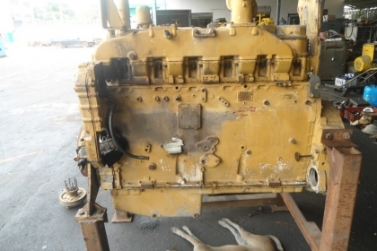 ขายเครื่อง CATERPILLAR 3406 ตัวนี้ประมาณ 400 แรงม้า เครื่องปี 1984 ของอังกฤษ พร้อมใช้งาน