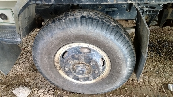 FUSO FN527M 10ล้อดั้ม2คัน สวย..ด้อย..แตกต่างกันแต่สภาพพอๆกัน ขายคันละ750000.