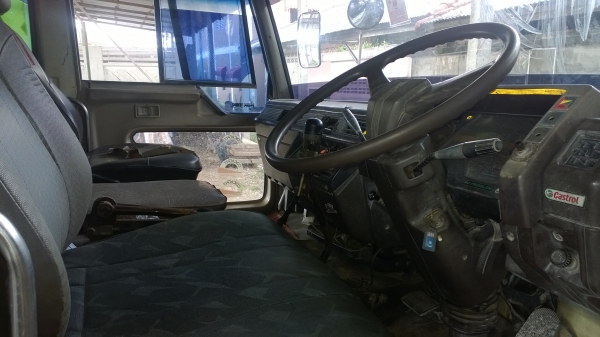 FUSO FN527M 10ล้อดั้ม2คัน สวย..ด้อย..แตกต่างกันแต่สภาพพอๆกัน ขายคันละ750000.