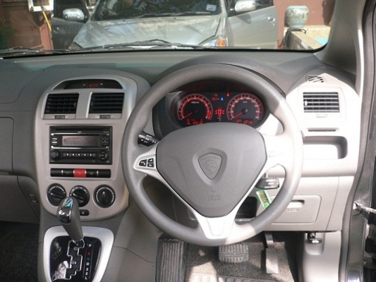 ขายรถครอบครัว  PROTON EXORA 1600cc รุ่นTOP ABS AIRBAG 2ใบ ปี 2010 ติดแก๊ส LPG หัวฉีด ถังโดนัท เกียร์ออโต้