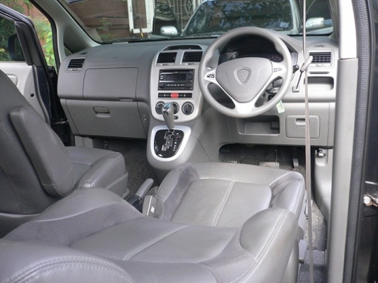 ขายรถครอบครัว  PROTON EXORA 1600cc รุ่นTOP ABS AIRBAG 2ใบ ปี 2010 ติดแก๊ส LPG หัวฉีด ถังโดนัท เกียร์ออโต้