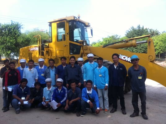 รับฝึกอบรมพนักงานขับแบ็คโฮและช่างซ่อม