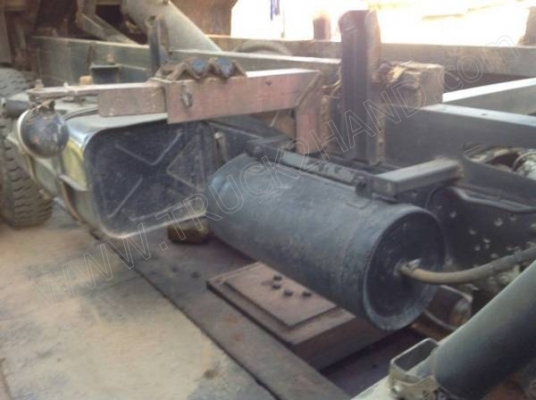 รถบรรทุก 6 ล้อดั๊มพ์ ยี่ห้อ TOYOTA  BU91 ไดน่าสามใบปัด