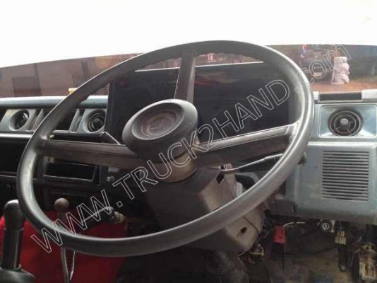 รถบรรทุก 6 ล้อดั๊มพ์ ยี่ห้อ TOYOTA  BU91 ไดน่าสามใบปัด