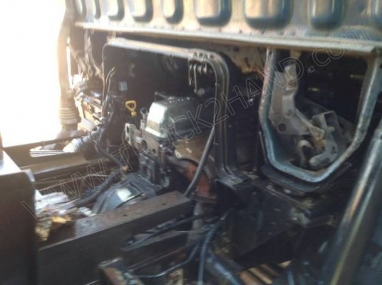 รถบรรทุก 6 ล้อดั๊มพ์ ยี่ห้อ TOYOTA  BU91 ไดน่าสามใบปัด