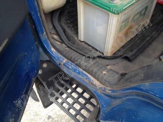 รถบรรทุก 6 ล้อดั๊มพ์ ยี่ห้อ TOYOTA  BU91 ไดน่าสามใบปัด