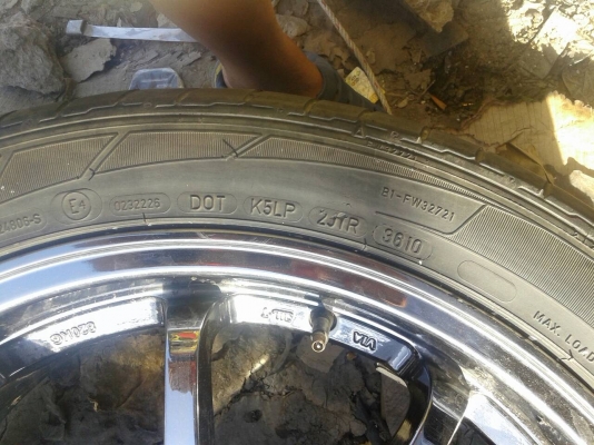 CE28 ขอบ 20x8.5  5รู114  พร้อมยาง 275 40 20 ปี 12 มี1ชุด