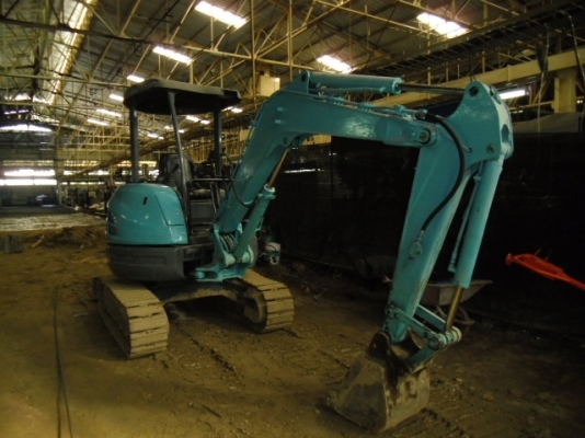 ขายด่วน Kobelco SR30-3 พร้อมหัวแย๊ค NPK