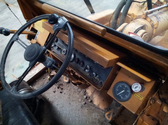 JH65CV-2 # 10762 : รถตัก Komatsu รถนอก นำเข้า T. กุ้ง:TOS:0813062283