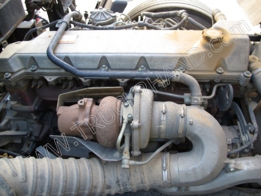 รถบรรทุก 10 ล้อ 2 เพลาติดเครนพับ 6 ตัน ยี่ห้อ MITSUBISHI รุ่น FN527