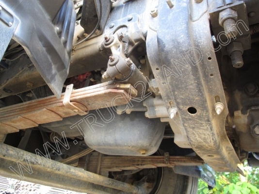 รถบรรทุก 10 ล้อ 2 เพลาติดเครนพับ 6 ตัน ยี่ห้อ MITSUBISHI รุ่น FN527