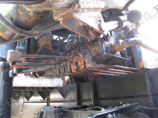 รถบรรทุก 10 ล้อ 2 เพลาติดเครนพับ 6 ตัน ยี่ห้อ MITSUBISHI รุ่น FN527