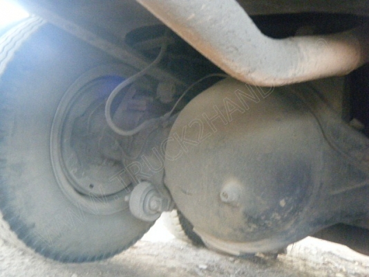 รถบรรทุก 10 ล้อ 2 เพลาติดเครนพับ 6 ตัน ยี่ห้อ MITSUBISHI รุ่น FN527