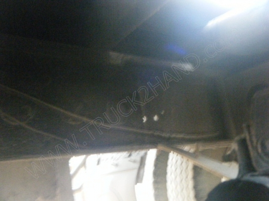 รถบรรทุก 10 ล้อ 2 เพลาติดเครนพับ 6 ตัน ยี่ห้อ MITSUBISHI รุ่น FN527