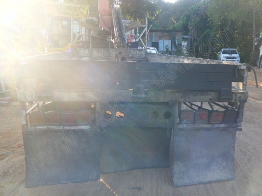 รถบรรทุก 10 ล้อ 2 เพลาติดเครนพับ 6 ตัน ยี่ห้อ MITSUBISHI รุ่น FN527