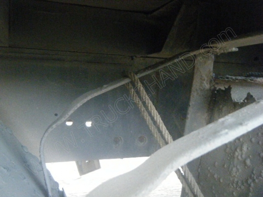 รถบรรทุก 10 ล้อ 2 เพลาติดเครนพับ 6 ตัน ยี่ห้อ MITSUBISHI รุ่น FN527