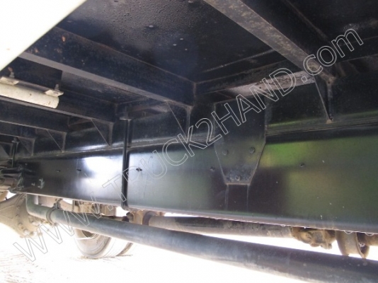 รถบรรทุก 10 ล้อ 2 เพลาติดเครนพับ 6 ตัน ยี่ห้อ MITSUBISHI รุ่น FN527