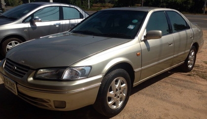 ***ขายแล้วครับขอบคุณ Truck2hand ขาย เก๋งสวยๆเดิมบางทั้งคัน ไม่เคยติดแก๊ส TOYOTA CAMRY 2.2 SE.G AUTO ตัวท็อป ปี43/00 เครื่องเดิมเกียร์เดิม ภายในสวย อ็อปชั่นครบ แอร์เย็น สีสันสวยบางทั้งคัน หน้า-หลังเดิมๆไม่เคยชน ไม่จมน้ำ ภายในสวยครบ ยางดี ล้อ