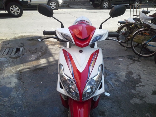 Mio 125 rr ปี 55 สีแดง ขาว รถบ้าน สวย เครื่องเดิมมาก เอกสารครบ Mio 125 rr ปี 55 สีแดง ขาว รถบ้าน สวย เครื่องเดิมมาก เอกสารครบ