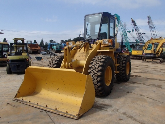 รถตักล้อยาง  WA150-1-30467  สภาพสวย  นำเข้าจากญี่ปุ่น  โทร.081-373-0559