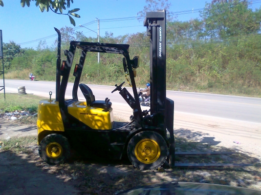 DAEWOO D25S-3 รถเก่านอก ตัดราคาเหลือ 245,000 บาท.